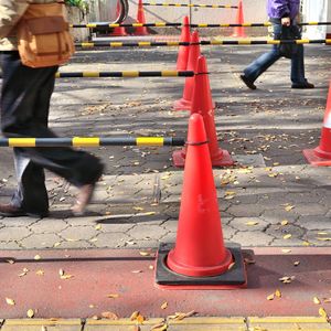 警備会社として潮来エリアで交通誘導を行う株式会社安翔警備