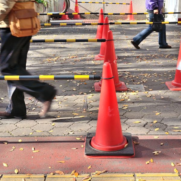 警備会社として潮来エリアで交通誘導を行う株式会社安翔警備